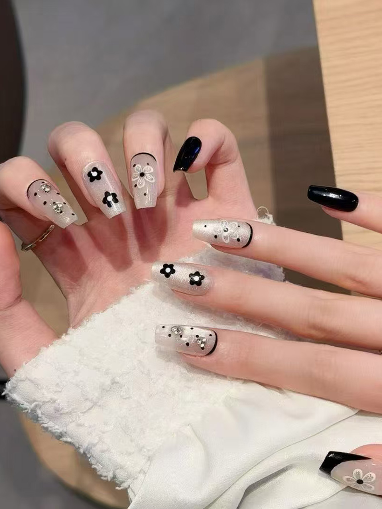 10Pcs Press on Nails Fake Nail - Nail Adhesive Tab ulasan dan harga